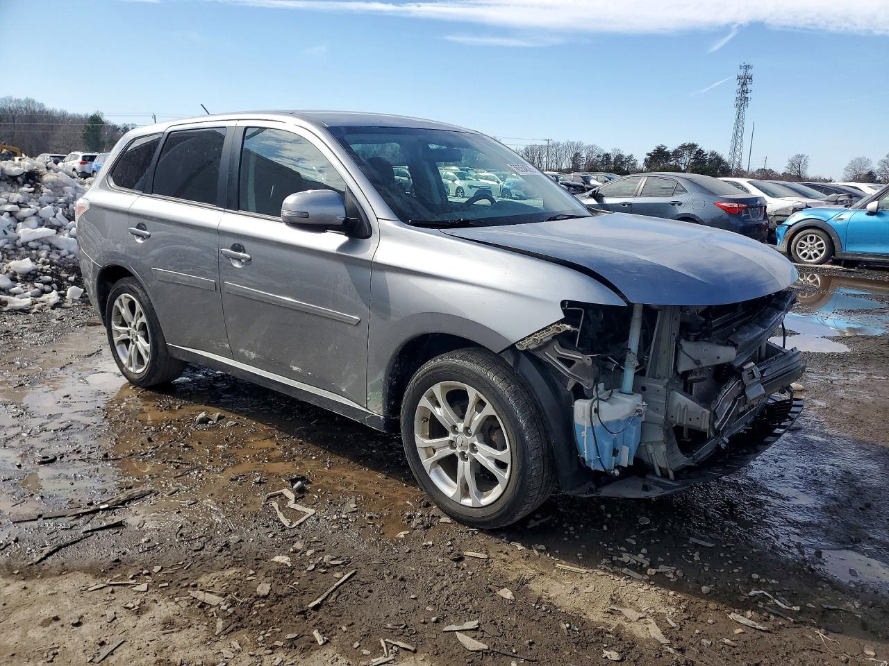 2014 MITSUBISHI OUTLANDER SE photo 10