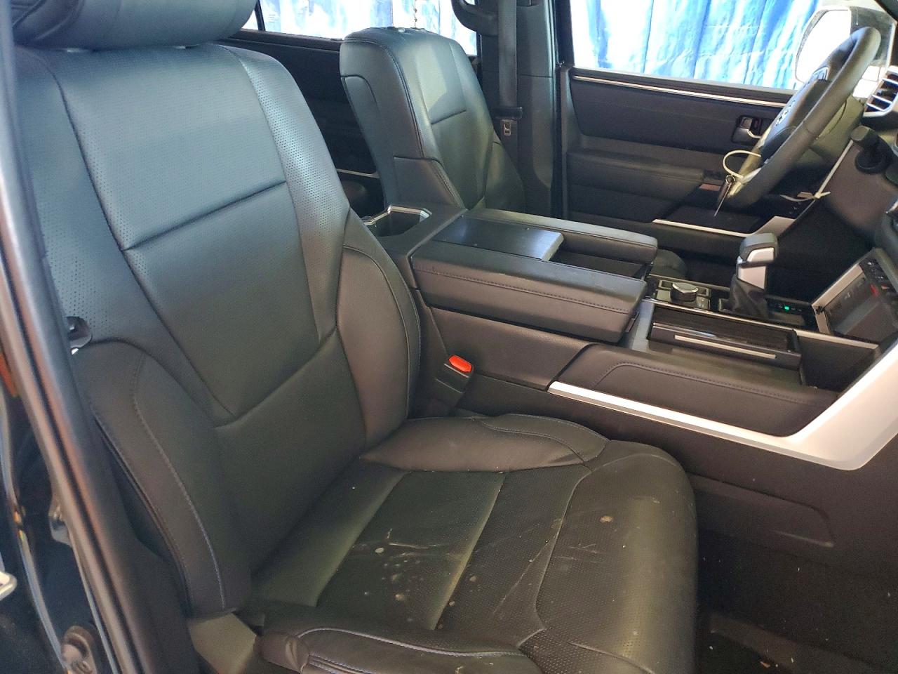 2024 TOYOTA SEQUOIA SR5 photo 21