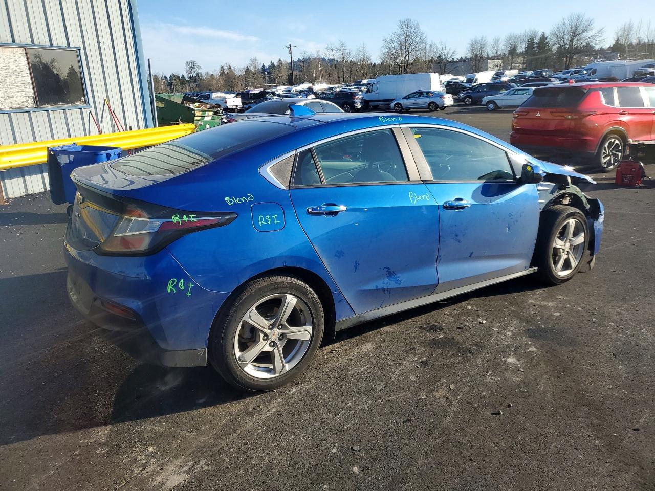 2016 CHEVROLET VOLT LT photo 3
