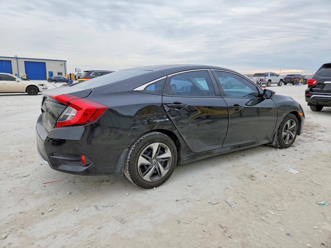 2020 HONDA CIVIC LX photo 3