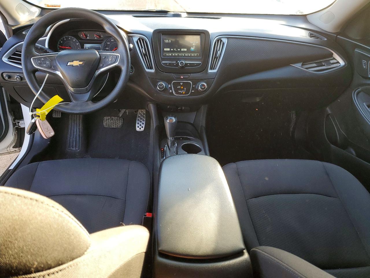 2017 CHEVROLET MALIBU LS photo 15