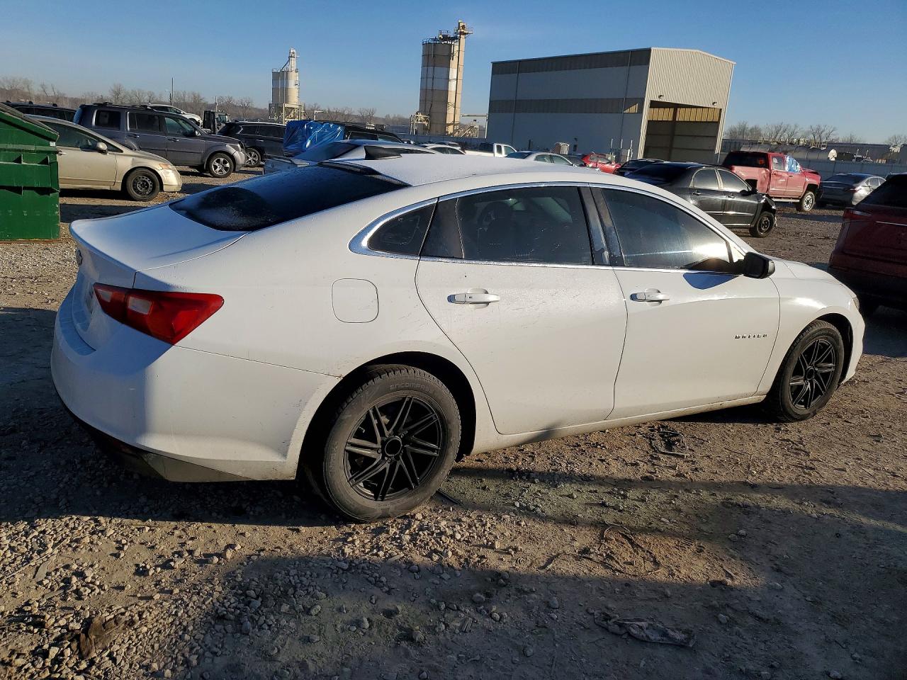 2017 CHEVROLET MALIBU LS photo 5