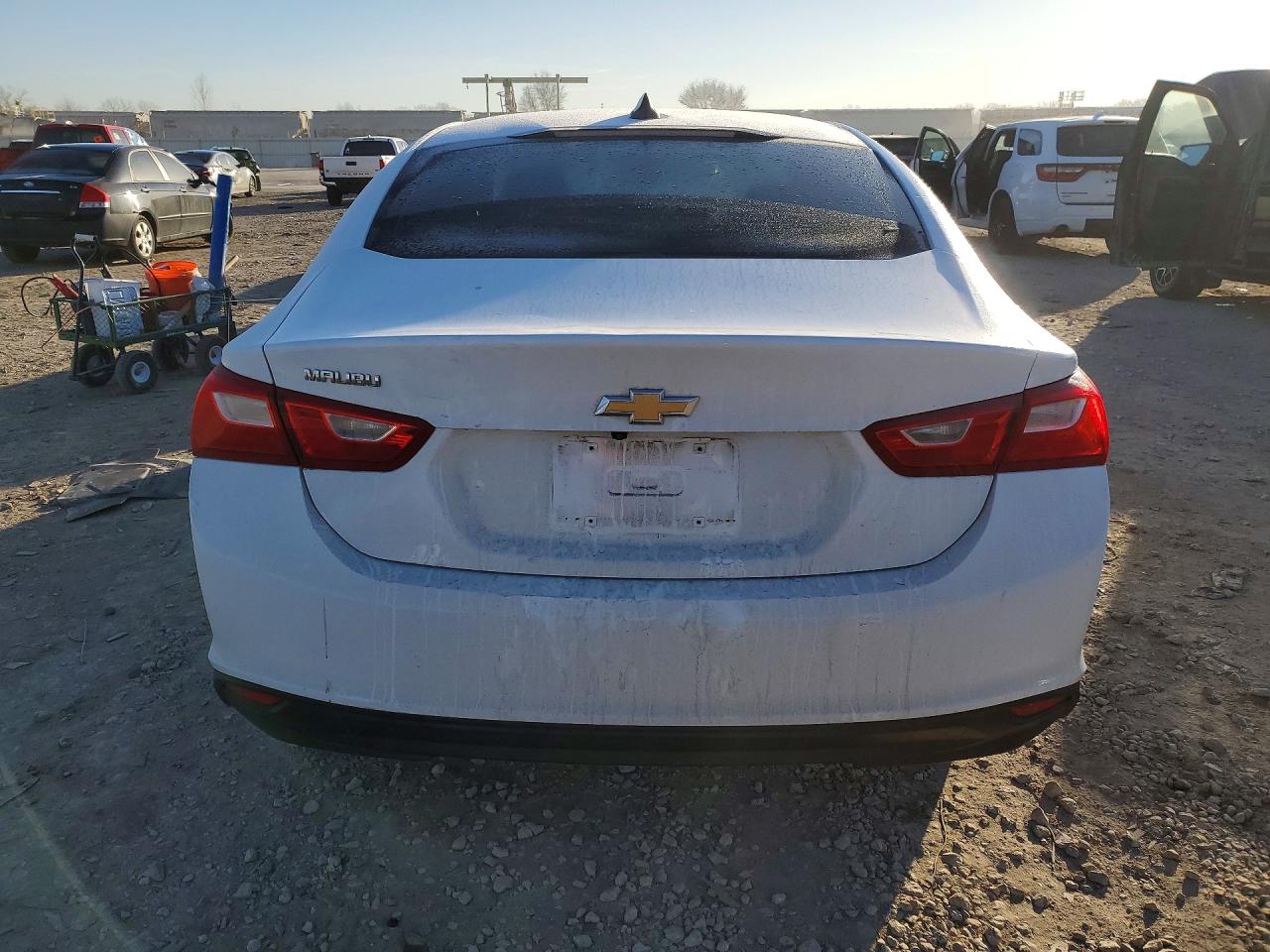 2017 CHEVROLET MALIBU LS photo 11