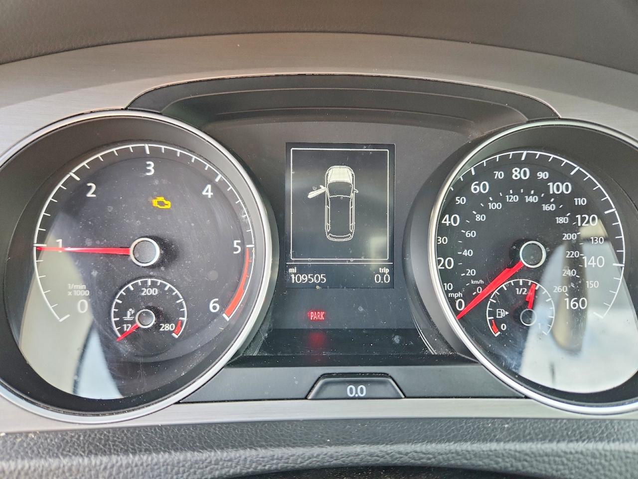 2015 VOLKSWAGEN GOLF SPORTWAGEN TDI S photo 17