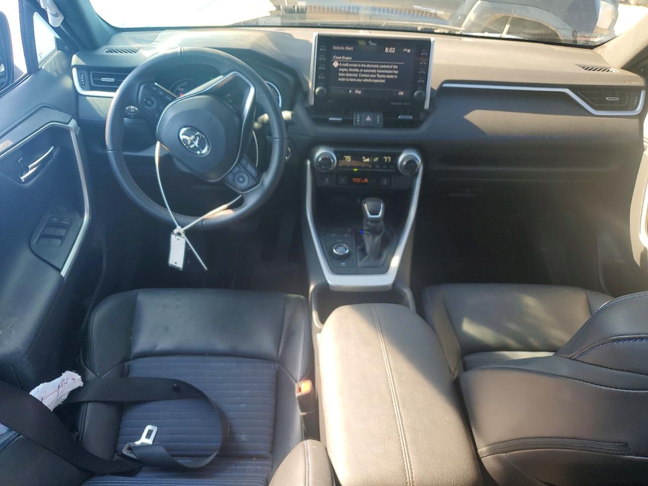 2022 TOYOTA RAV4 XSE photo 22