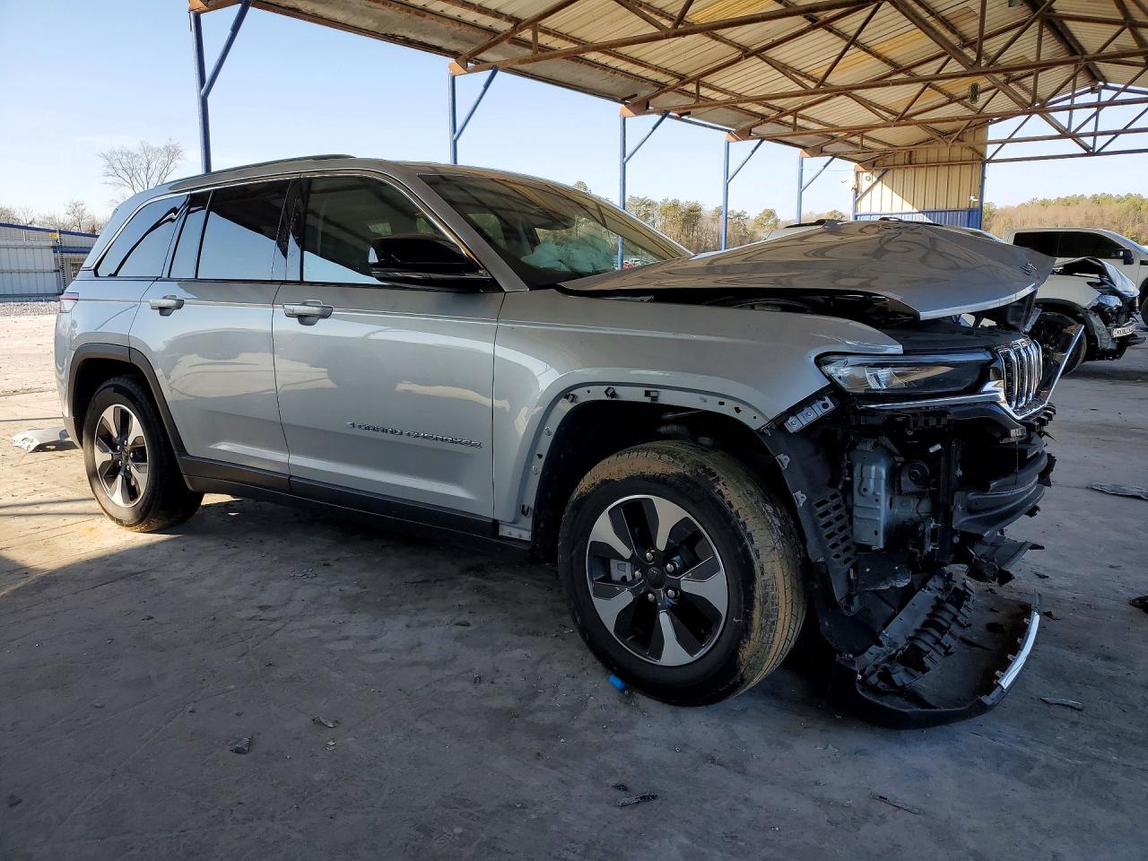 2022 JEEP GRAND CHEROKEE LIMITED 4XE photo 4