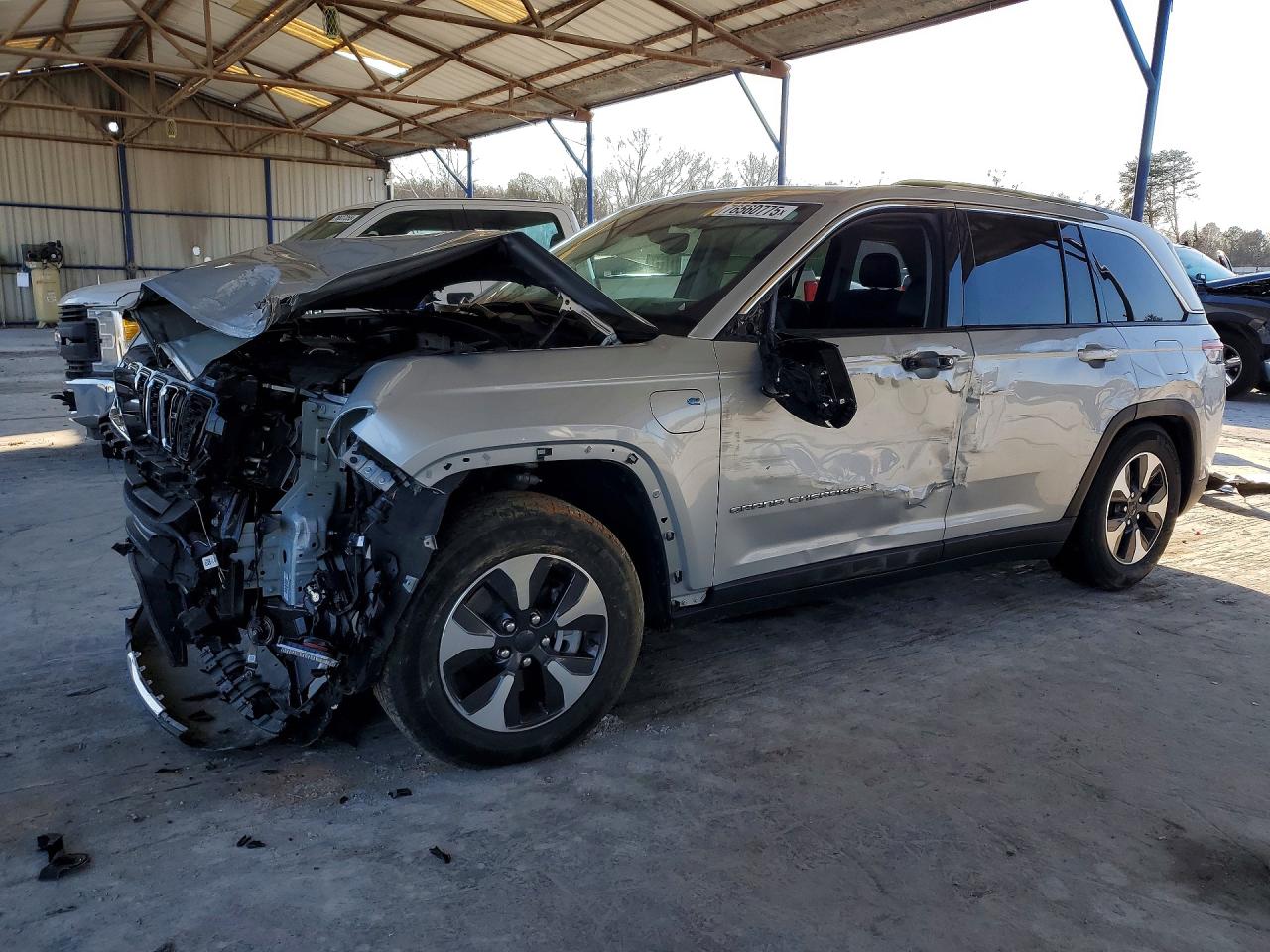 2022 JEEP GRAND CHEROKEE