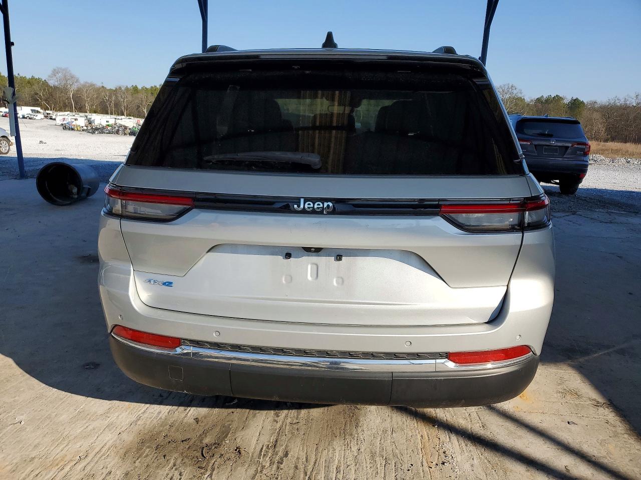 2022 JEEP GRAND CHEROKEE LIMITED 4XE photo 6