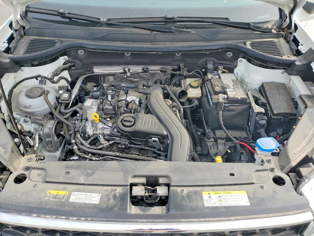2024 VOLKSWAGEN TAOS SE photo 34