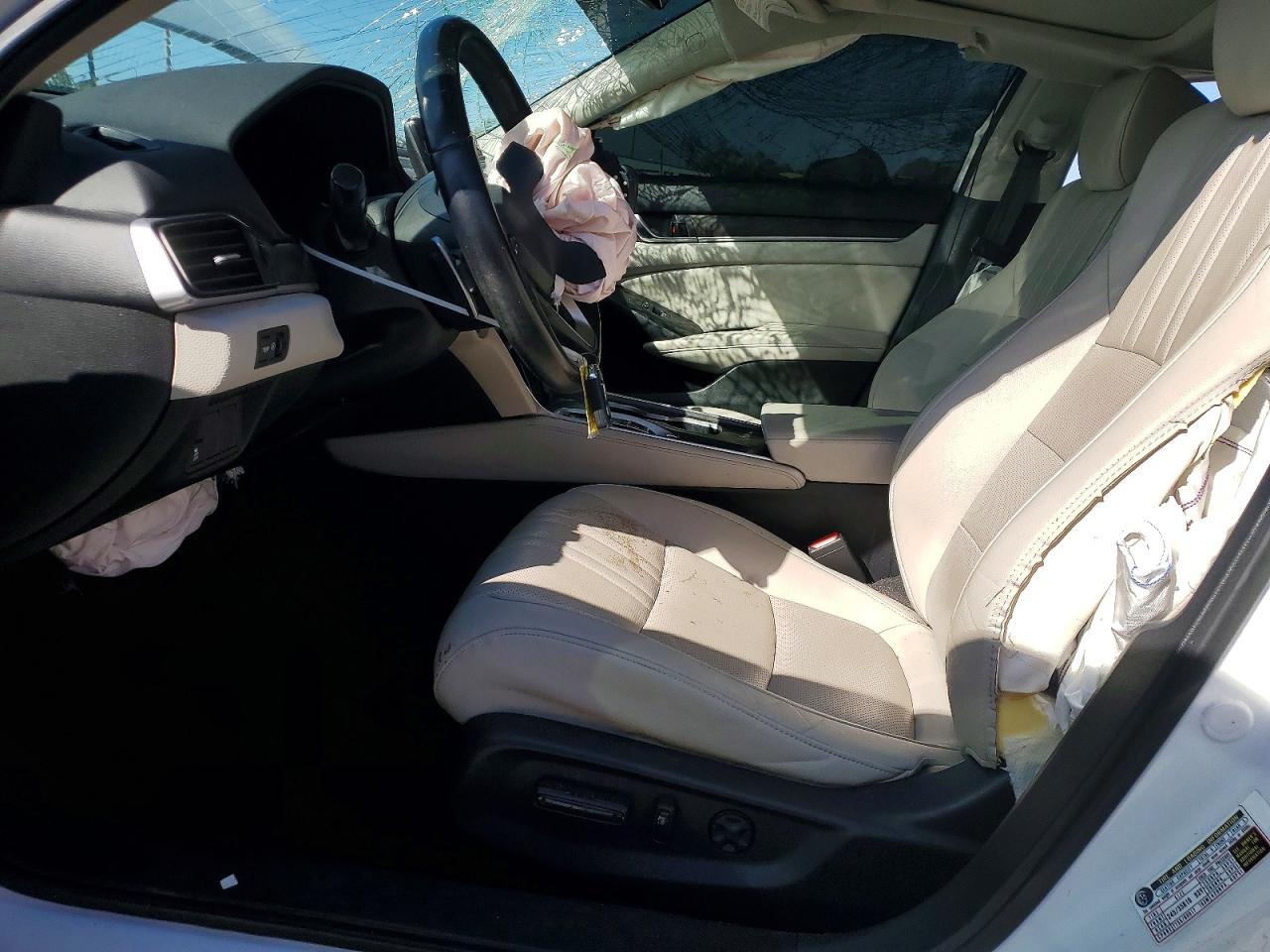 2020 HONDA ACCORD HYBRID EXL photo 7