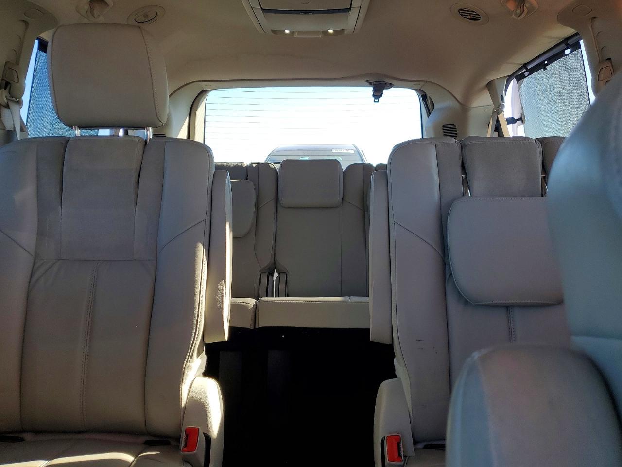 2015 CHRYSLER TOWN & COUNTRY LIMITED PLATINUM photo 19