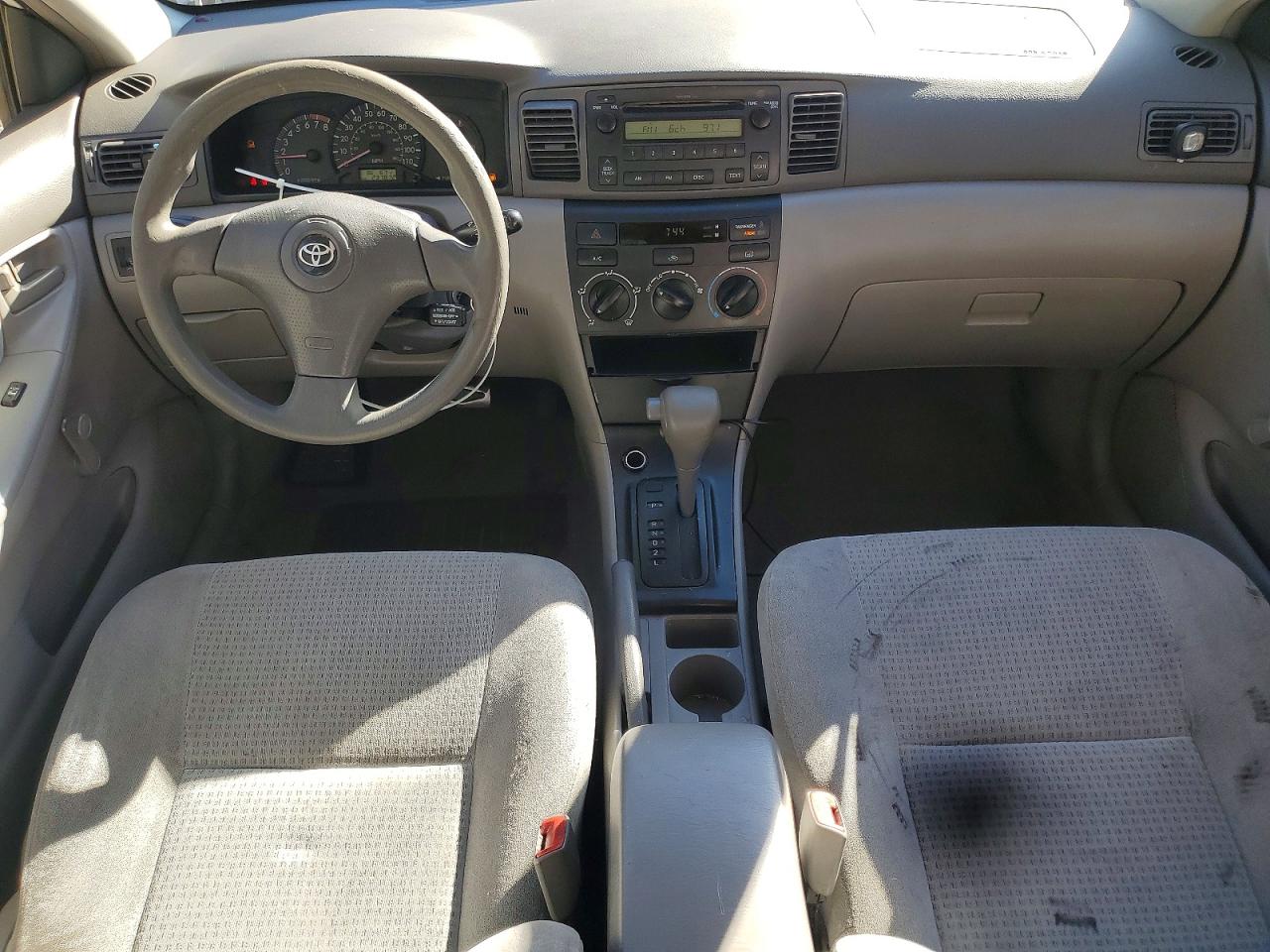 2005 TOYOTA COROLLA CE photo 15