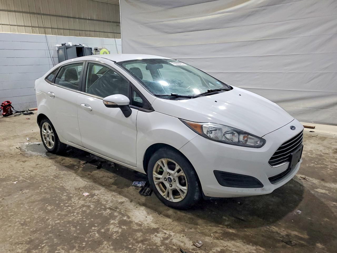 2015 FORD FIESTA SE photo 7
