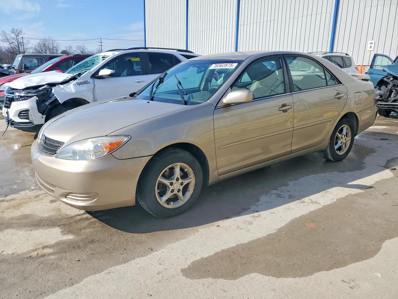 2004 TOYOTA CAMRY