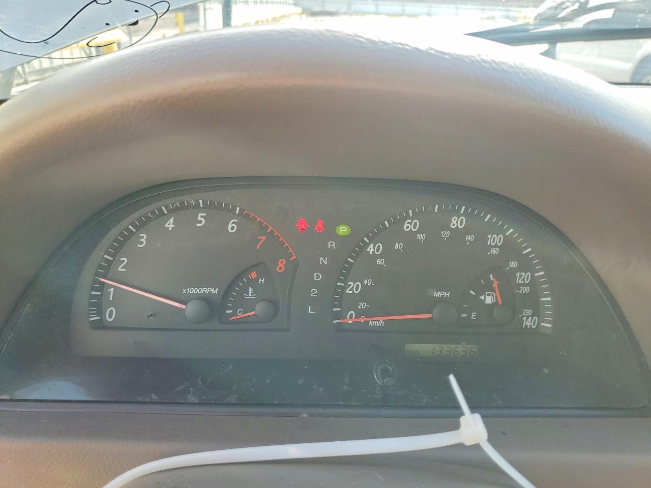 2004 TOYOTA CAMRY LE photo 17