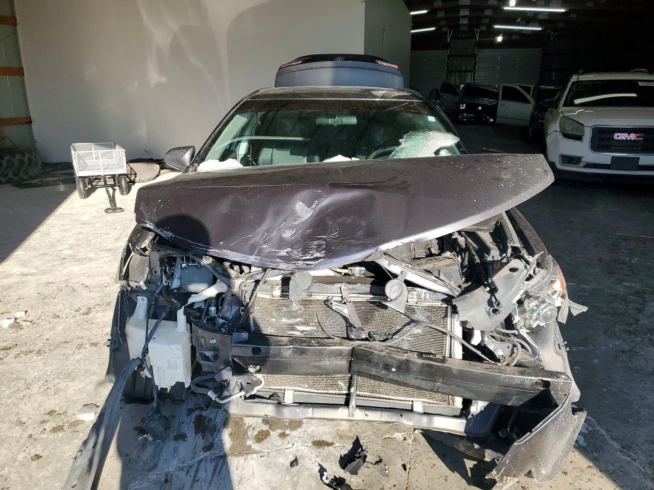2013 TOYOTA CAMRY L photo 13