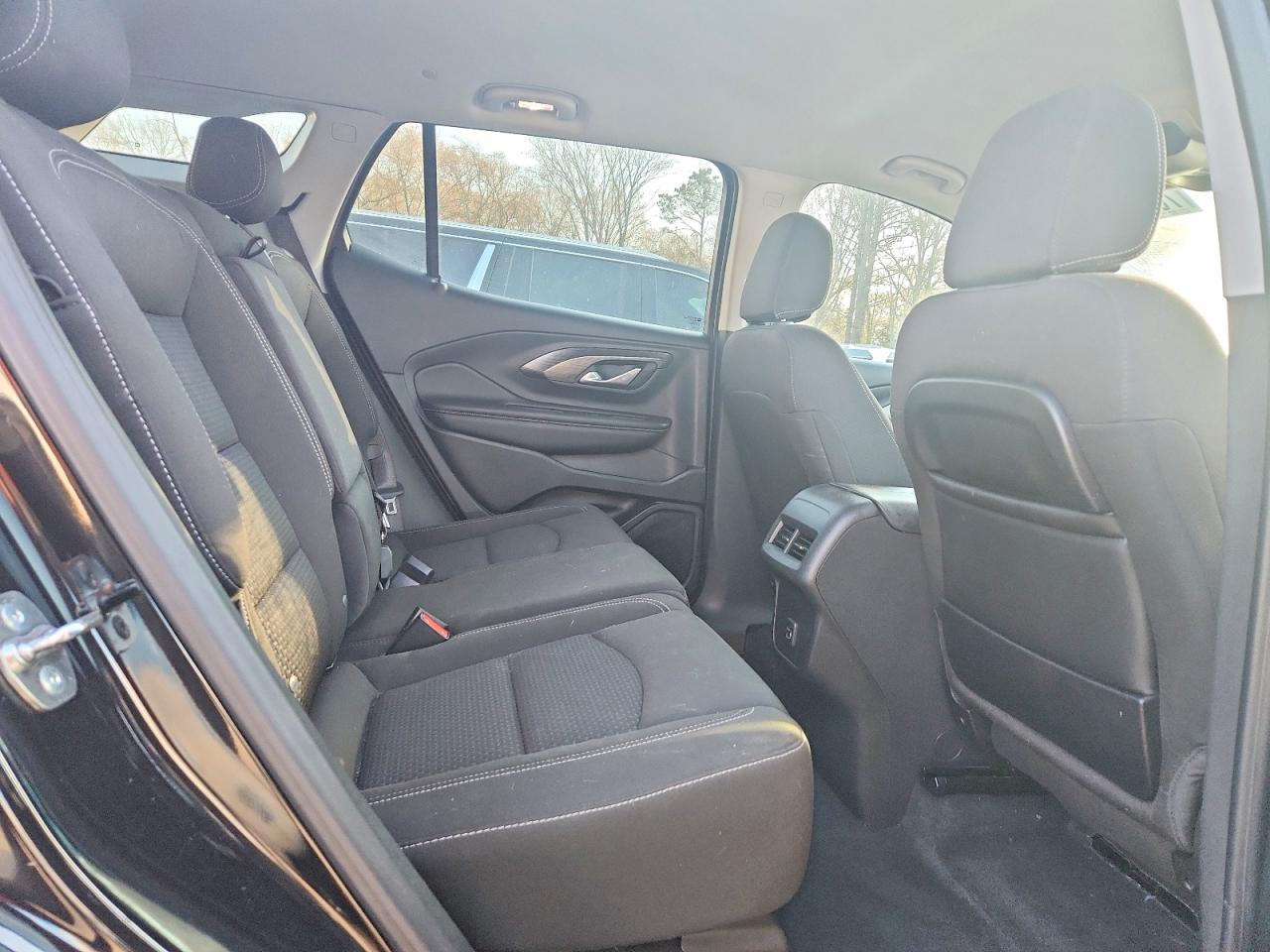 2024 GMC TERRAIN SLE photo 21