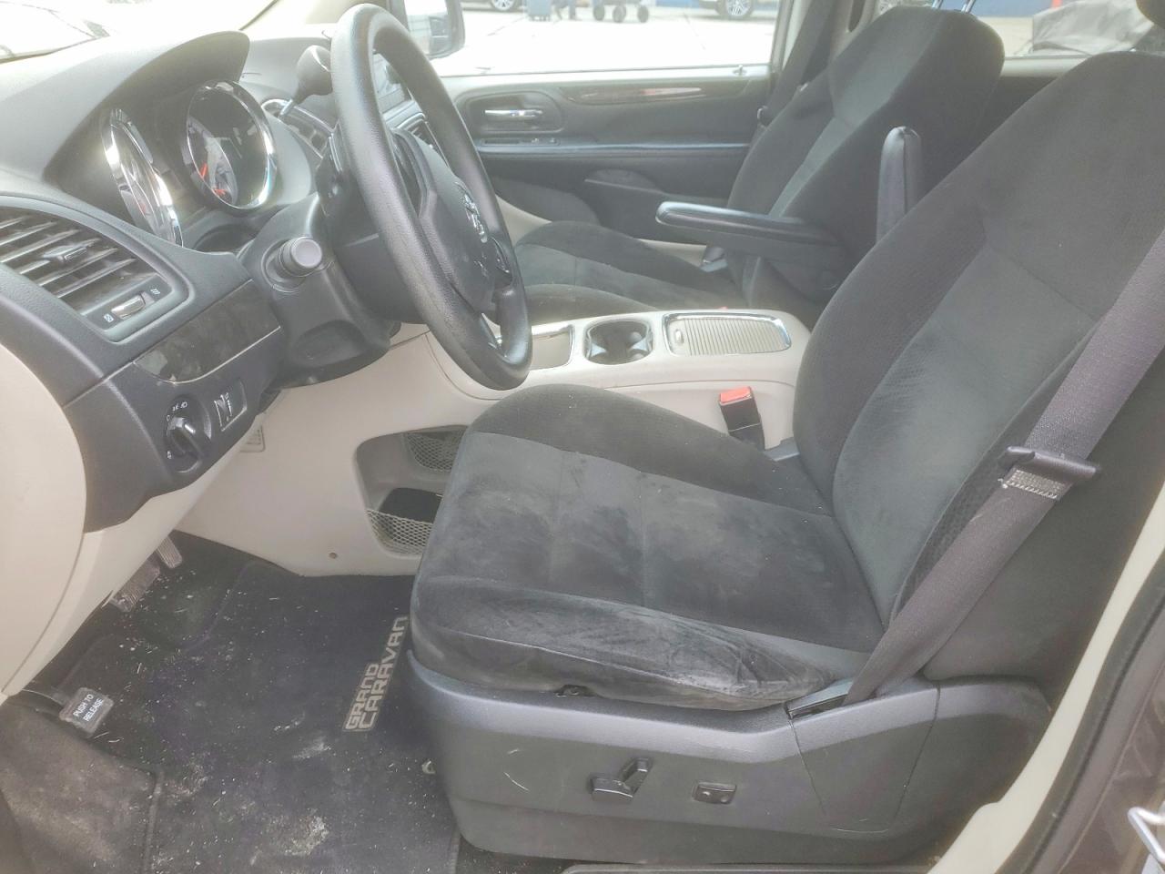 2015 DODGE GRAND CARAVAN SXT photo 7