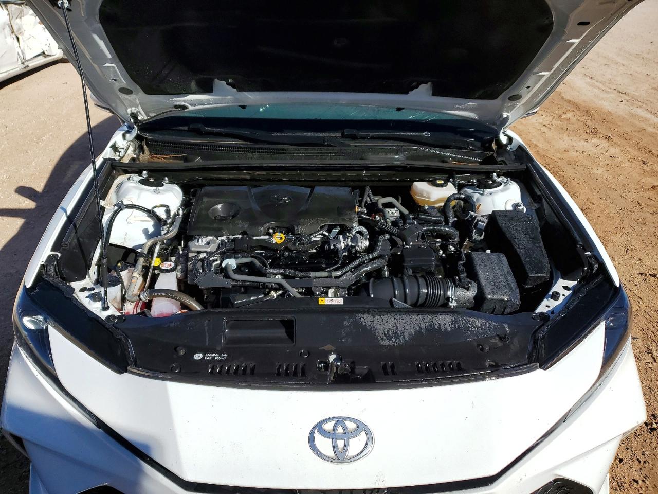 2025 TOYOTA CAMRY LE photo 11