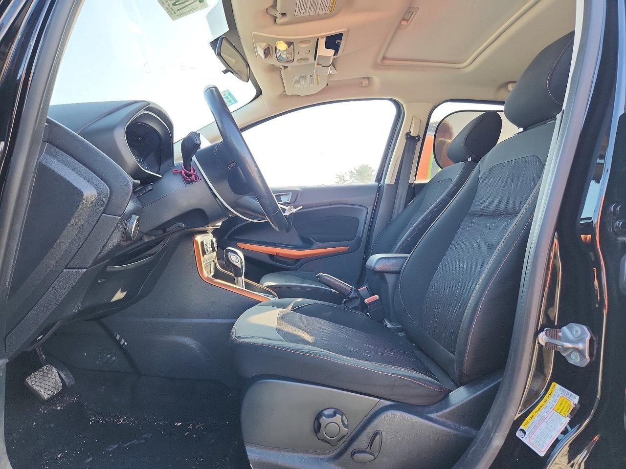 2021 FORD ECOSPORT SE photo 7