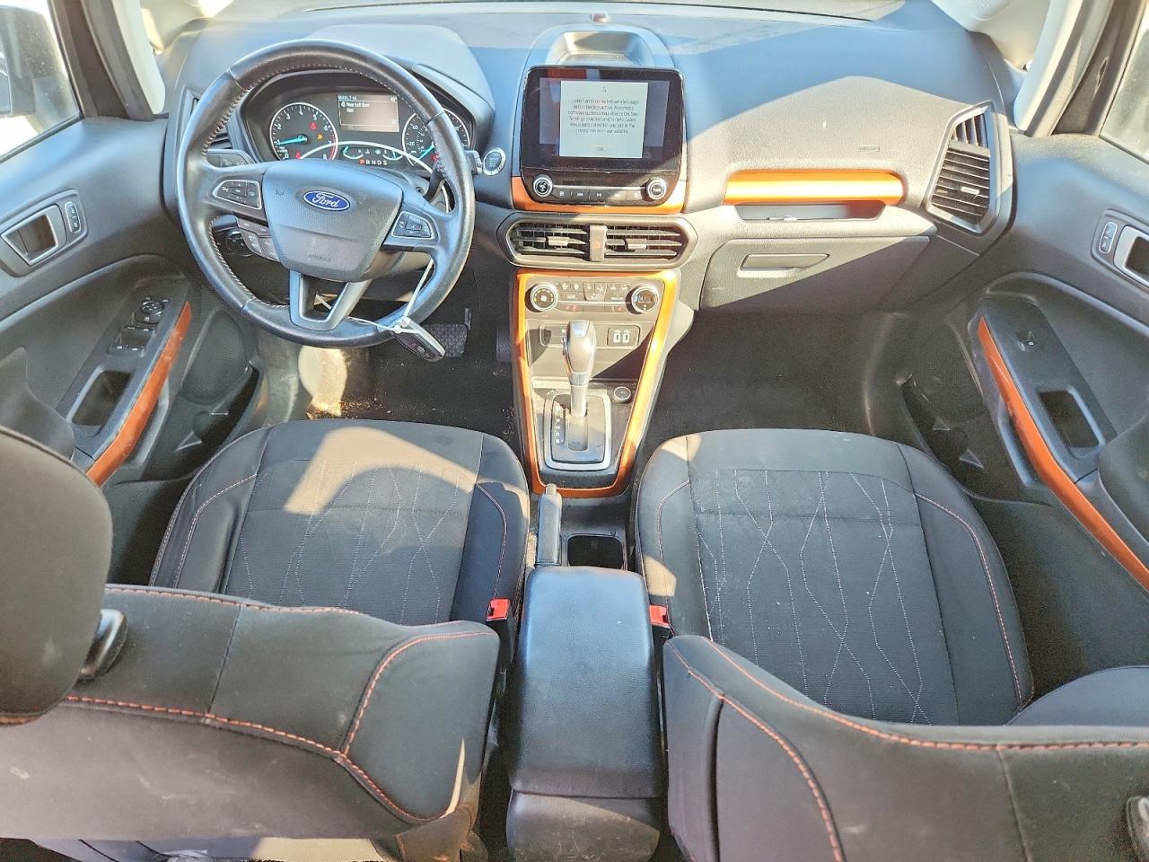 2021 FORD ECOSPORT SE photo 8