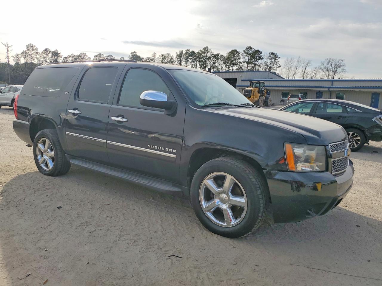 2011 CHEVROLET SUBURBAN K1500 LTZ photo 7