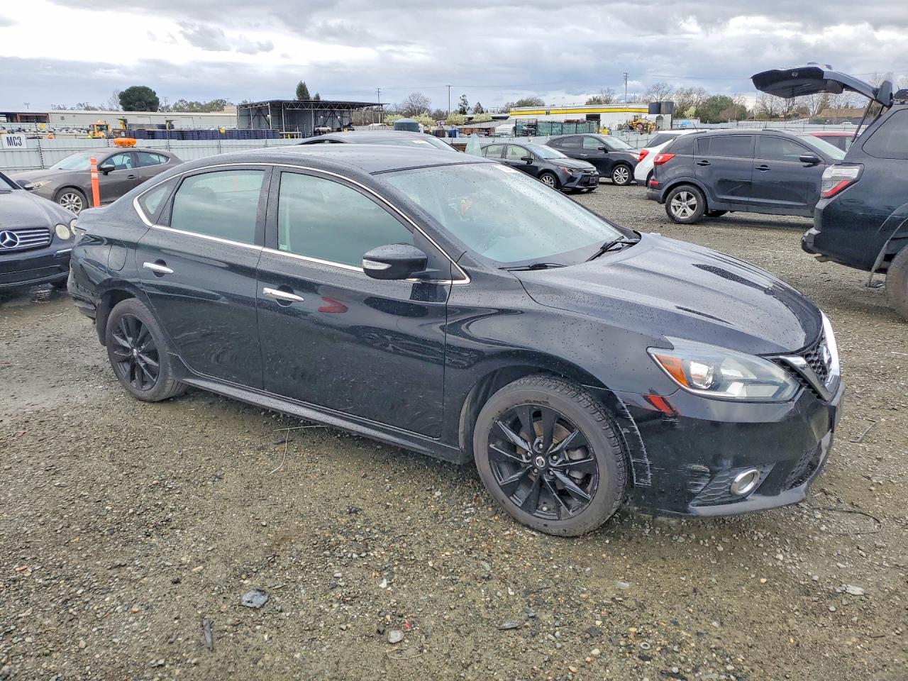 2017 NISSAN SENTRA S photo 7