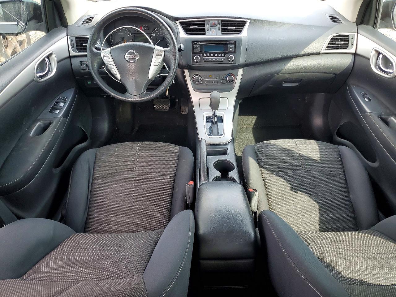 2015 NISSAN SENTRA S photo 8
