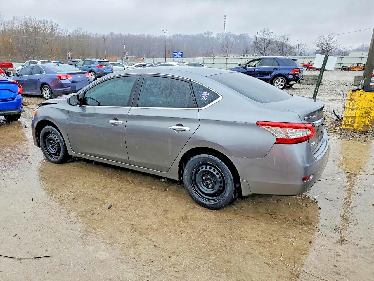 2015 NISSAN SENTRA S photo 2