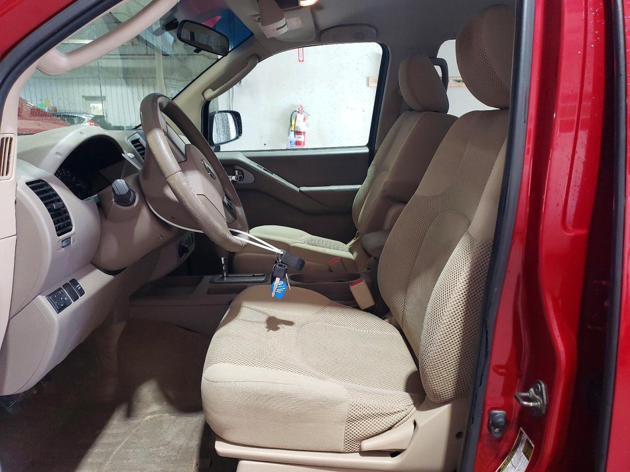 2010 NISSAN FRONTIER CREW CAB SE photo 7