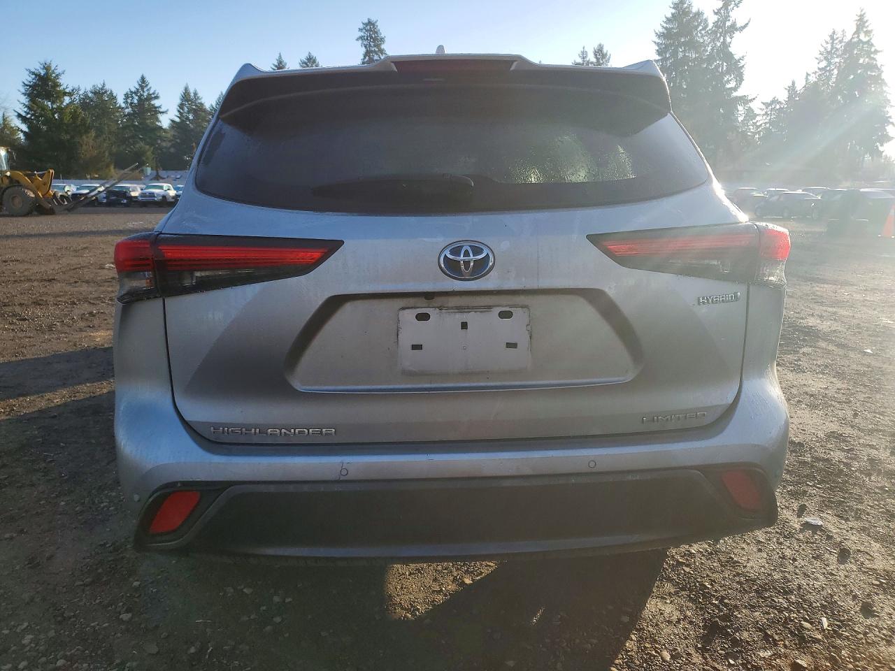 2022 TOYOTA HIGHLANDER HYBRID LIMITED photo 11