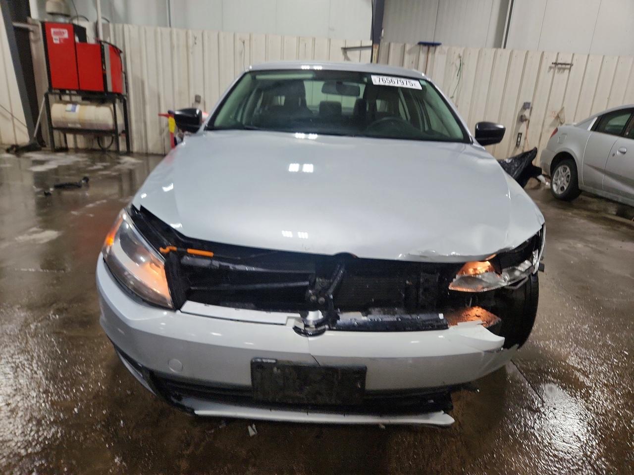 2013 VOLKSWAGEN JETTA BASE photo 9