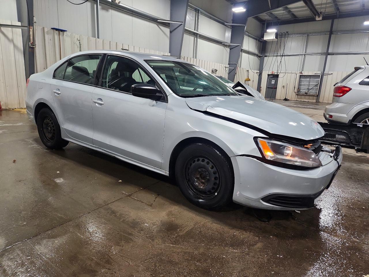 2013 VOLKSWAGEN JETTA BASE photo 7