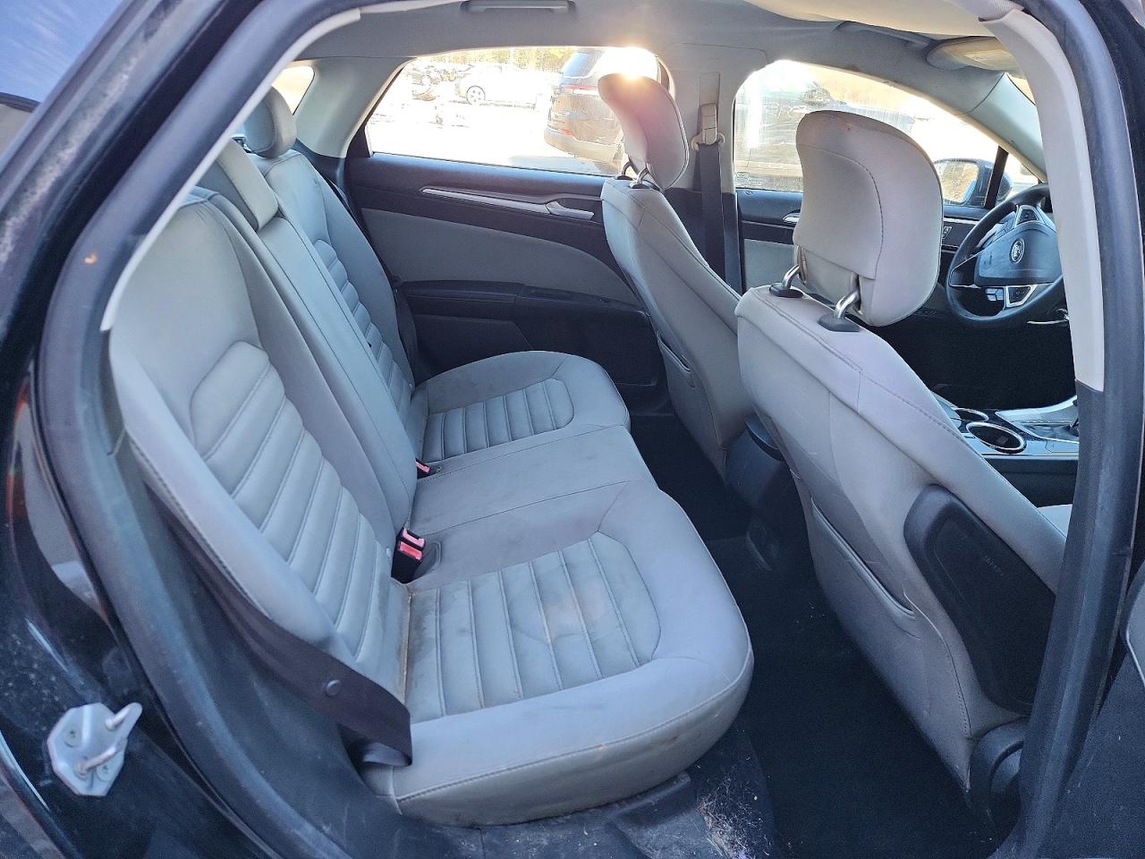 2014 FORD FUSION S photo 10