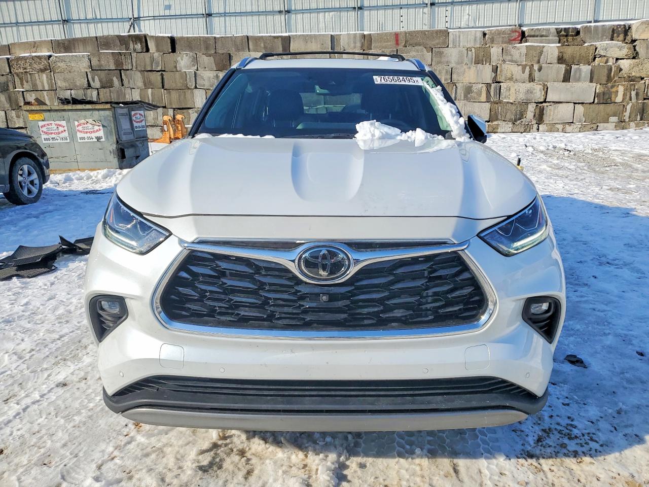 2023 TOYOTA HIGHLANDER L photo 9