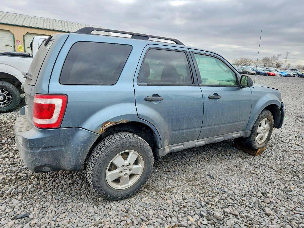 2012 FORD ESCAPE XLT photo 3