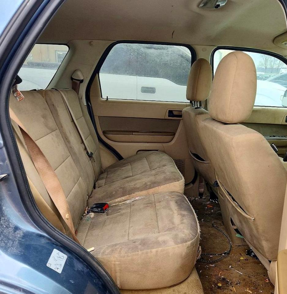 2012 FORD ESCAPE XLT photo 10