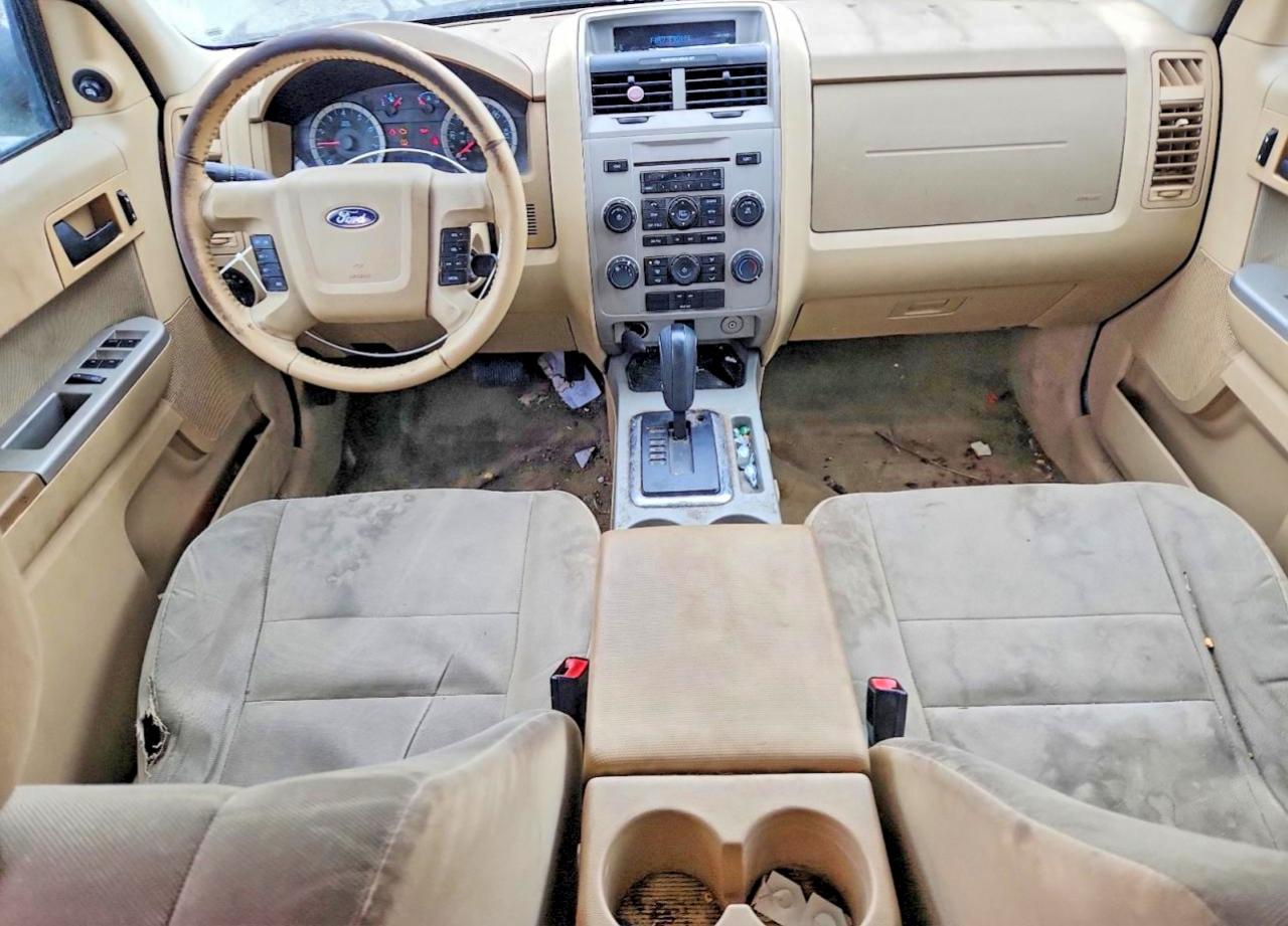 2012 FORD ESCAPE XLT photo 8