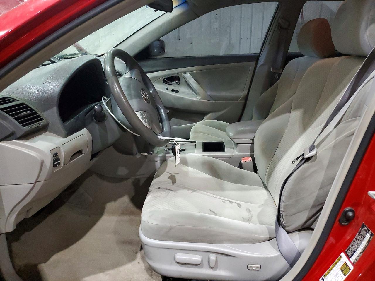 2008 TOYOTA CAMRY LE photo 7