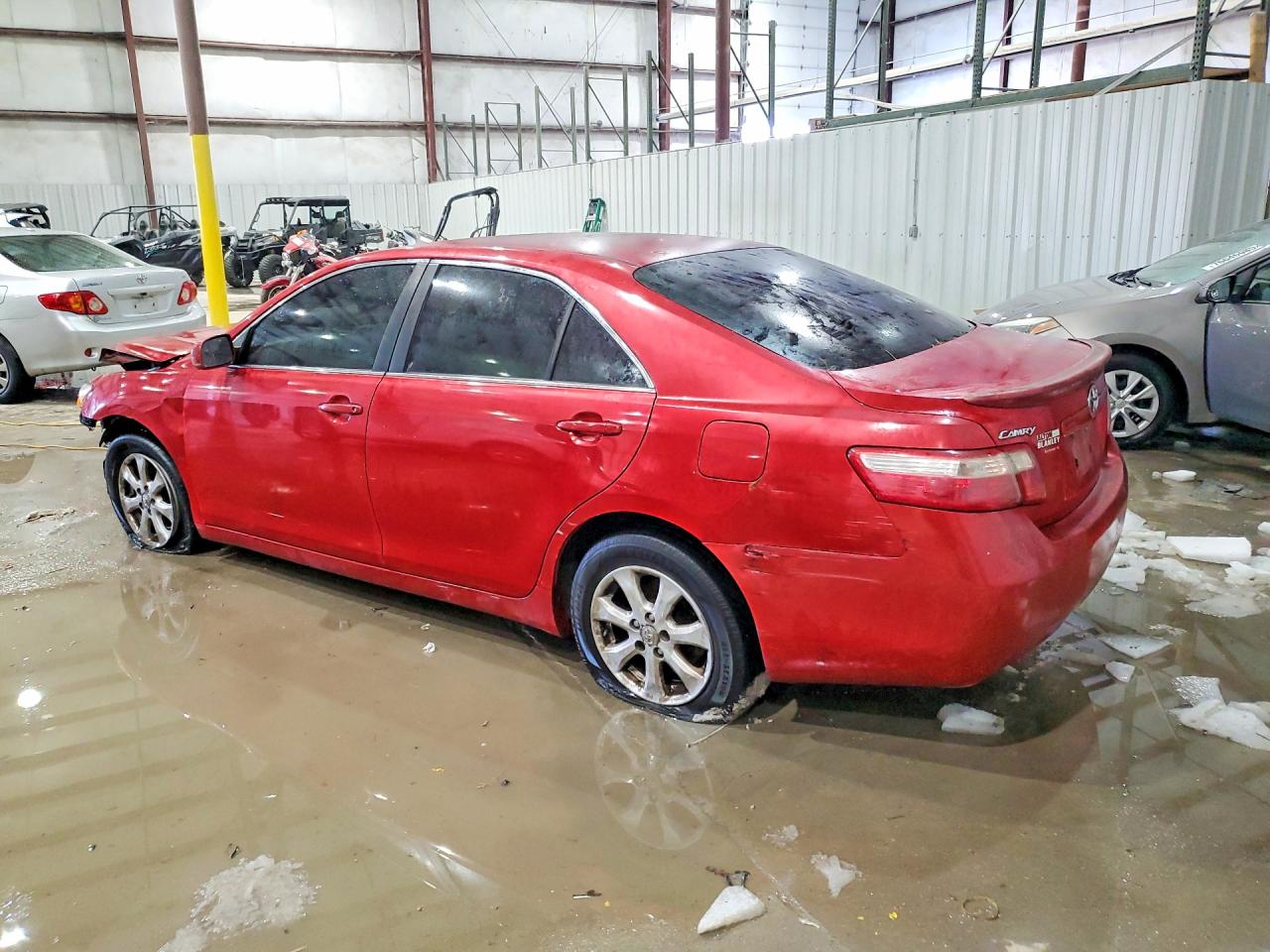 2008 TOYOTA CAMRY LE photo 2