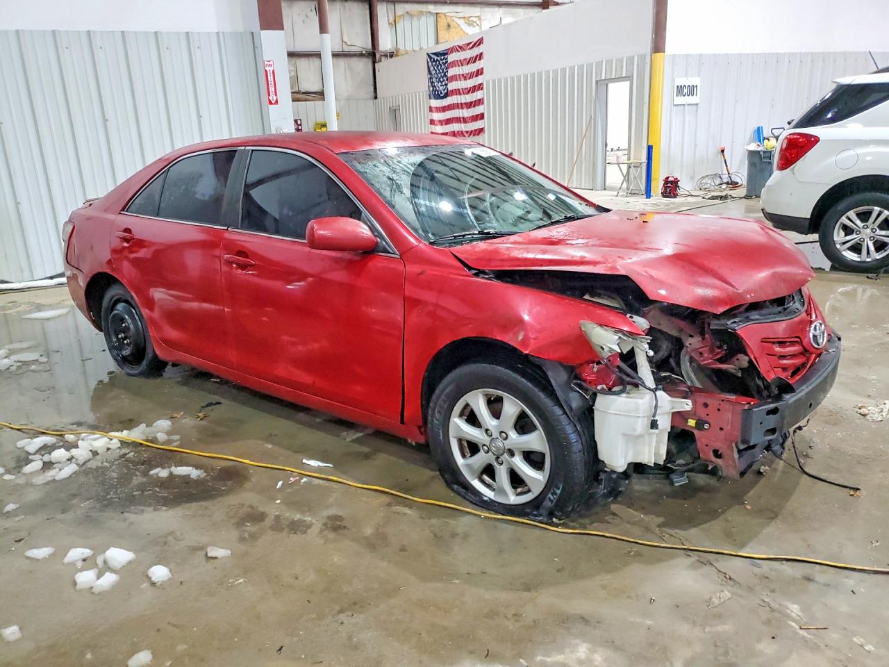 2008 TOYOTA CAMRY LE photo 4