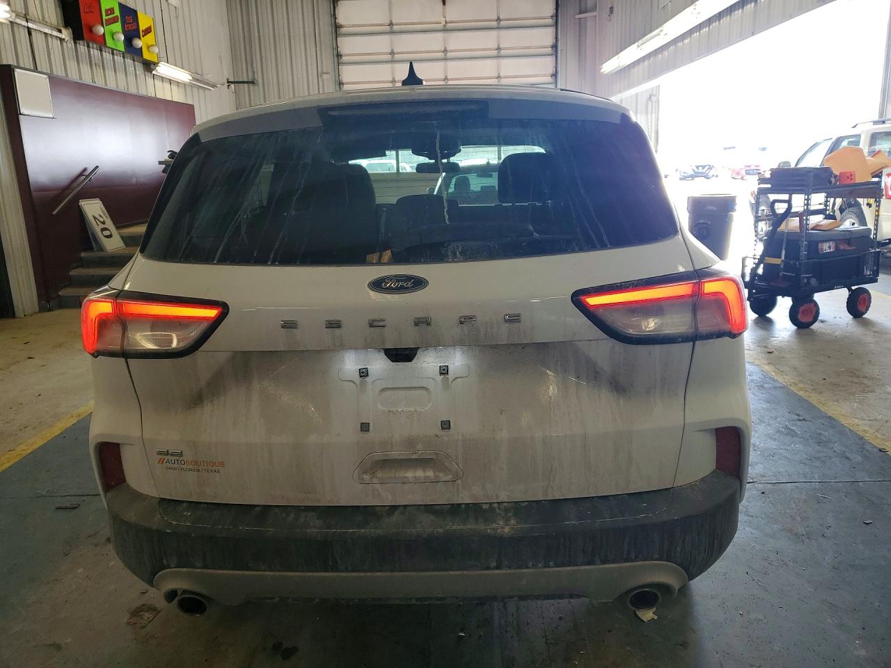 2022 FORD ESCAPE SE photo 16