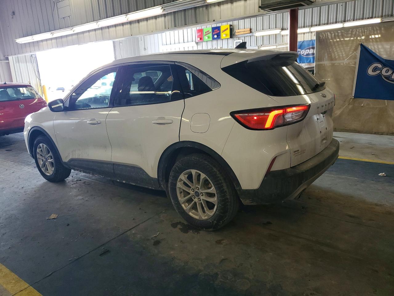 2022 FORD ESCAPE SE photo 4