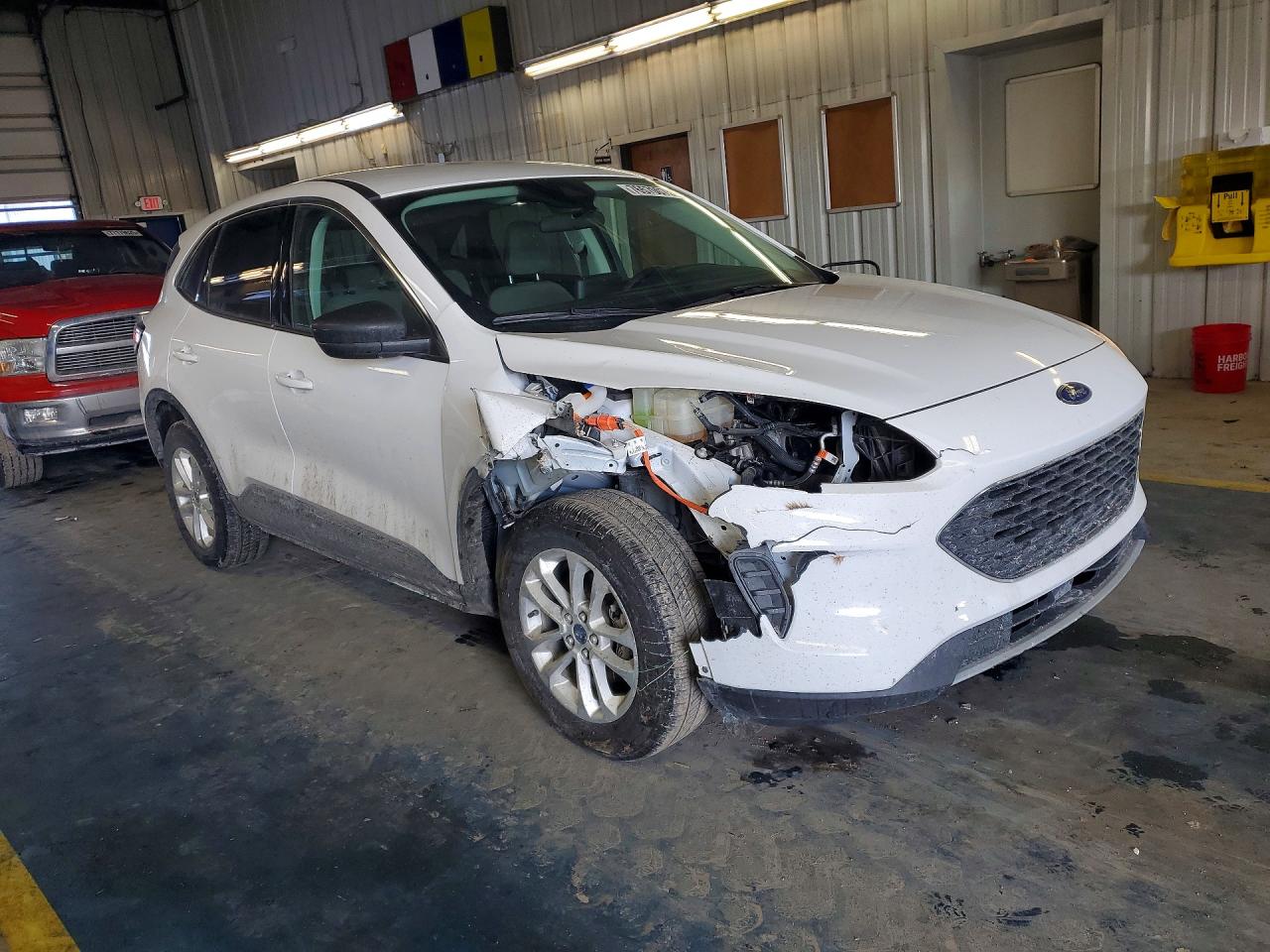 2022 FORD ESCAPE SE photo 10
