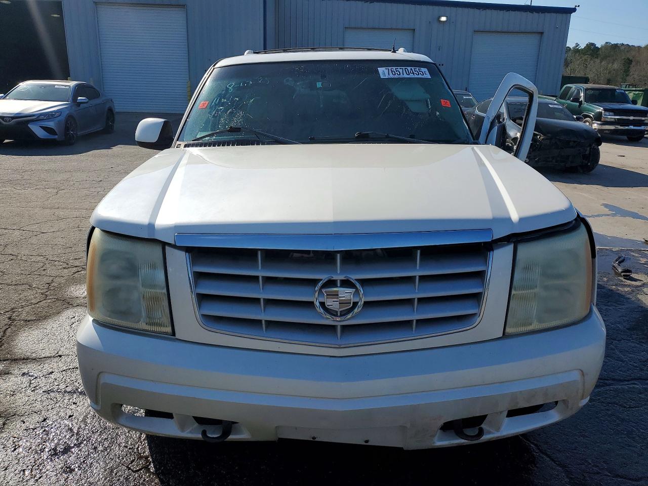 2002 CADILLAC ESCALADE LUXURY photo 5