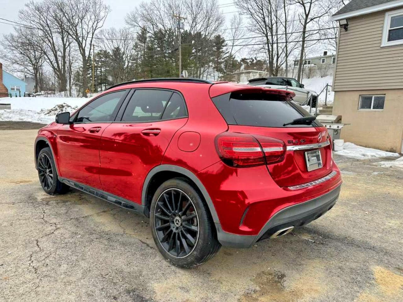 2019 MERCEDES-BENZ GLA 250 4MATIC photo 3