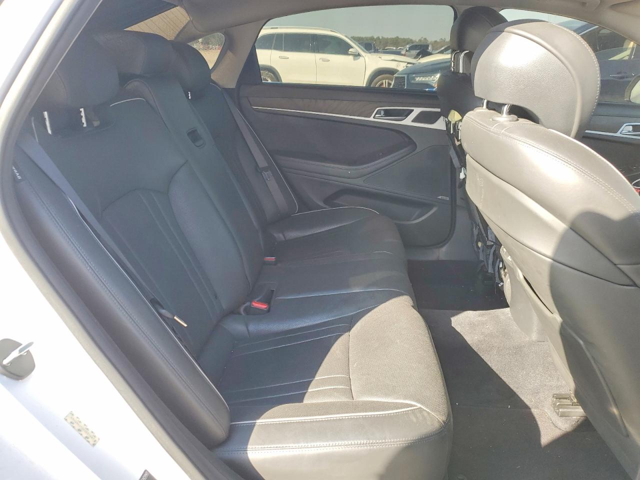 2015 HYUNDAI GENESIS 5.0L photo 10