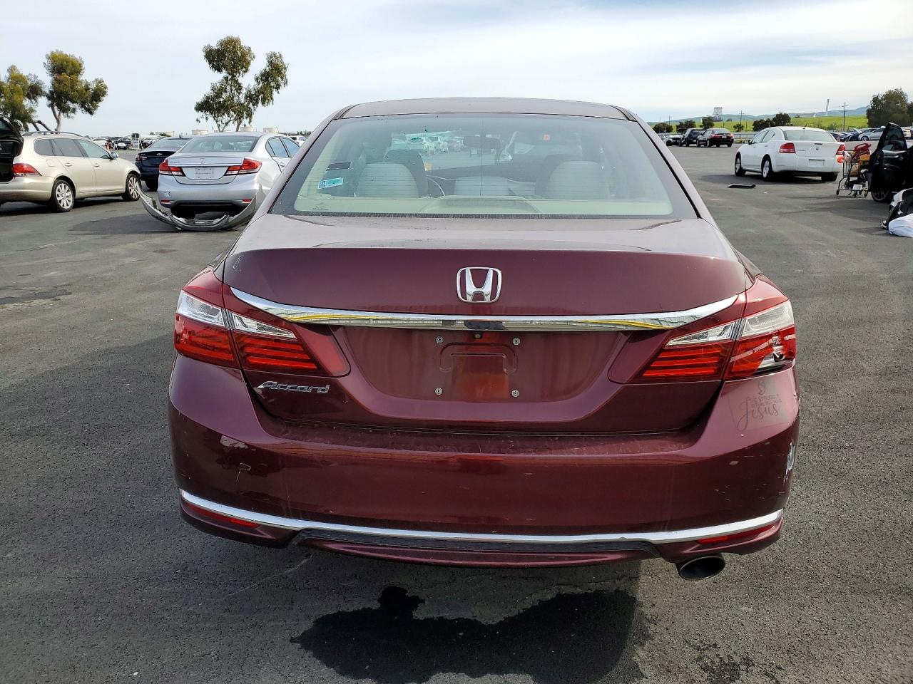 2016 HONDA ACCORD LX photo 11