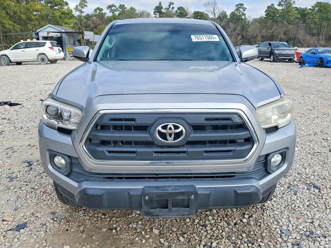 2017 TOYOTA TACOMA SR5 V6 photo 5