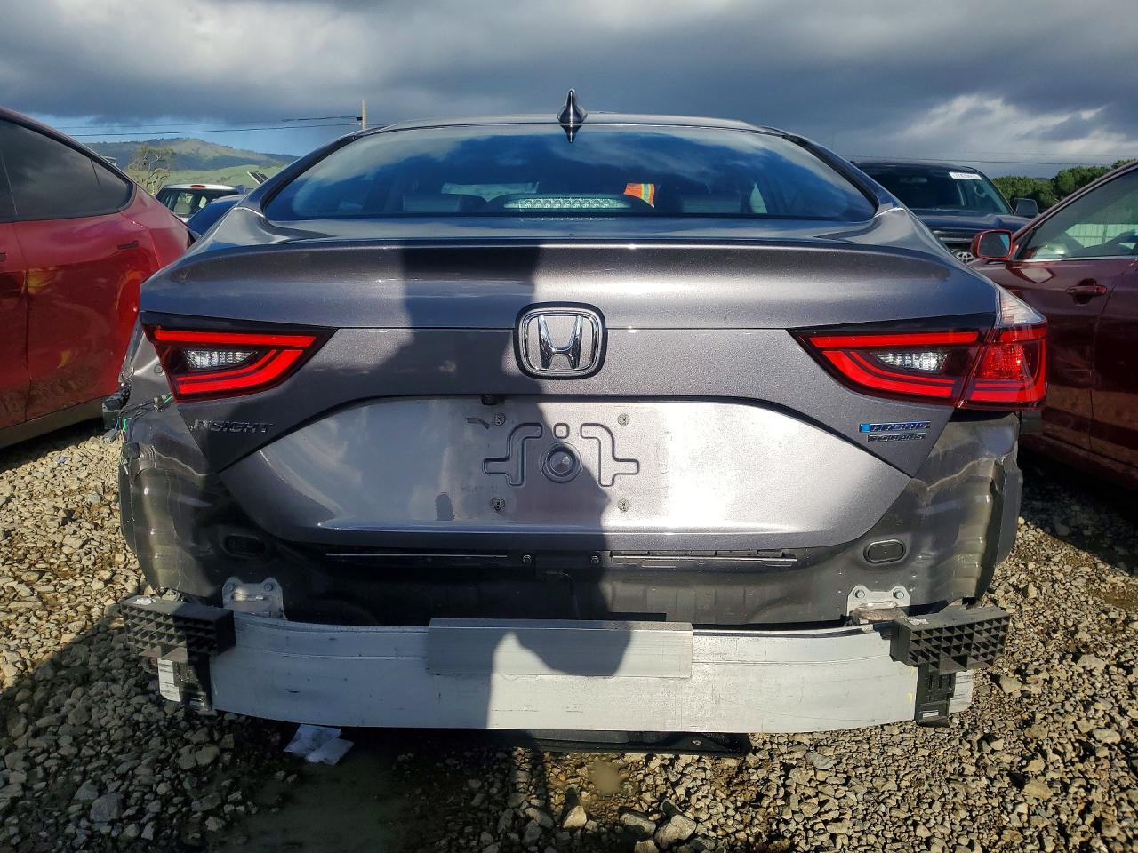 2019 HONDA INSIGHT TOURING photo 11